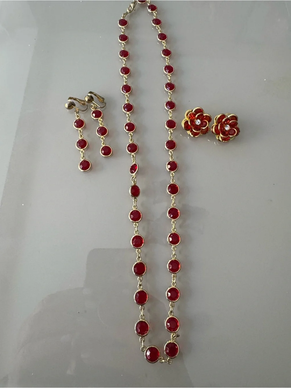 Gold-Tone Red Faceted Crystal‎ Necklace and Clip Earrings Set